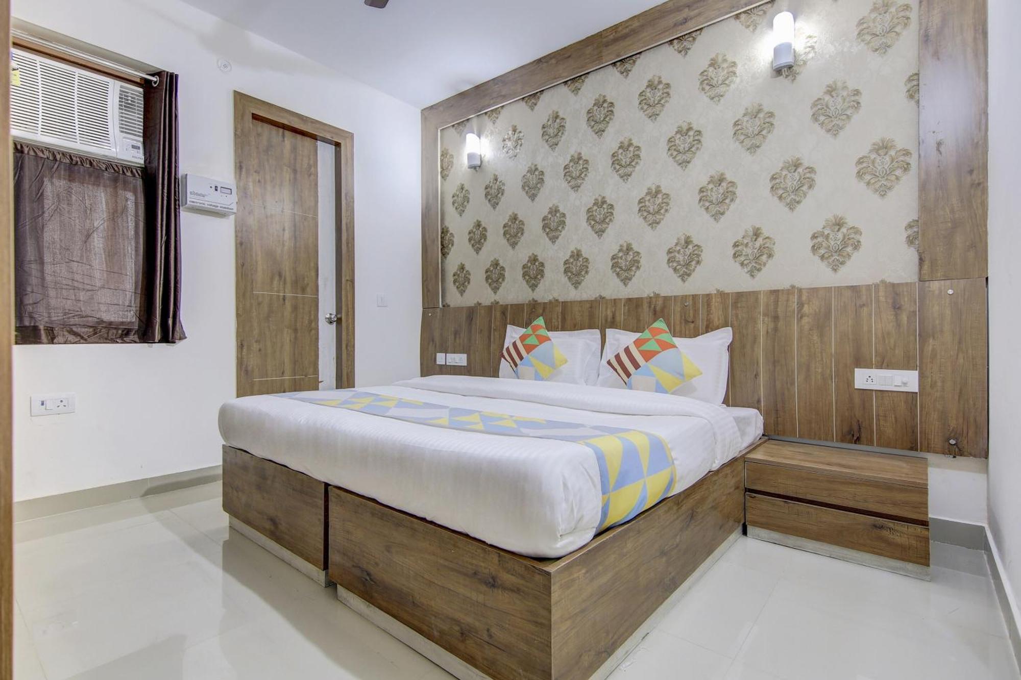 Collection O City Near Prem Mandir Gurgaon Exterior photo